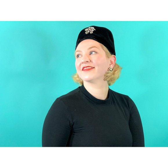 Vintage 1950s Shako Black Rhinestone Glamorous Hat - Picture 2 of 10